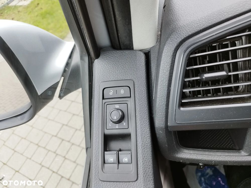 Volkswagen Caravelle 6.1 2.0 TDI L1 Comfortline 4Motion - 33