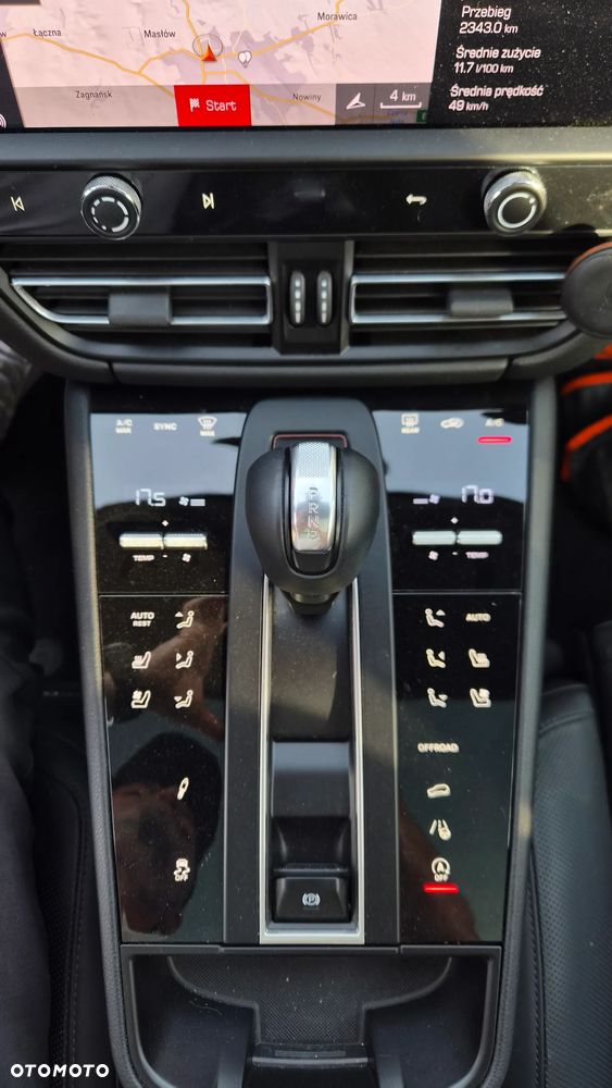 Porsche Macan T - 20