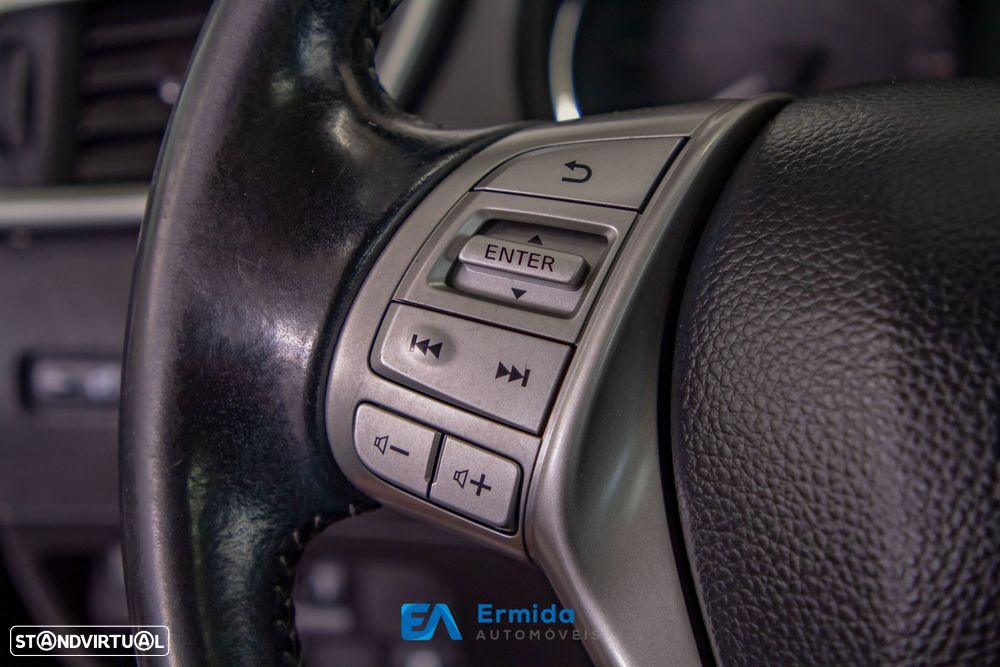 Nissan Qashqai 1.5 dCi Tekna - 44