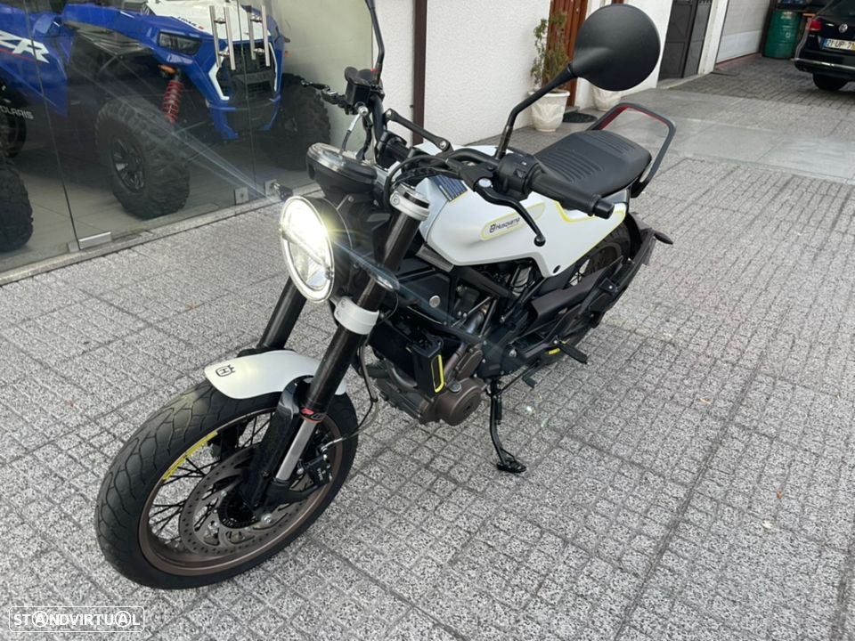 Husqvarna Vitpilen 401 - 10