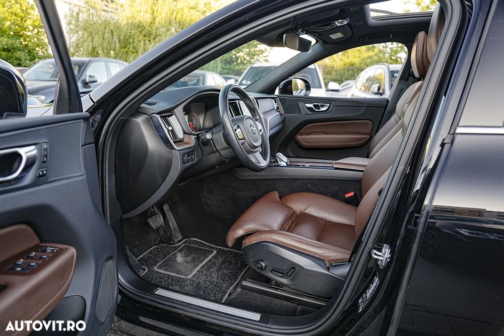 Volvo XC 60 Recharge T6 Twin Engine eAWD Inscription Expression - 11