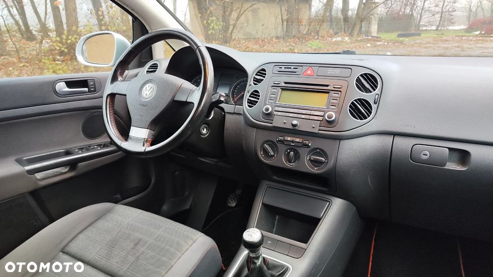 Volkswagen Golf Plus 1.6 Goal - 26