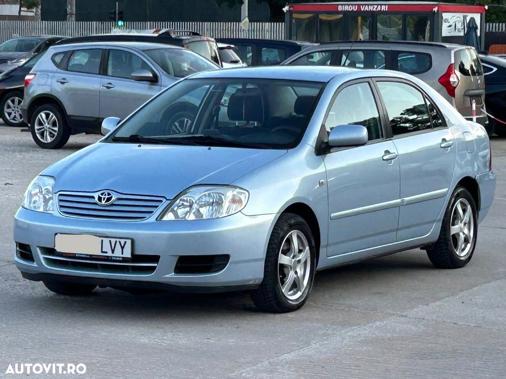 Toyota Corolla - 1