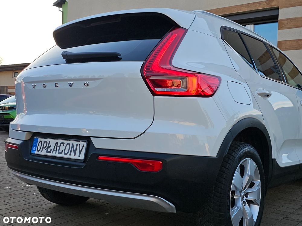 Volvo XC 40 D3 SCR Momentum - 9