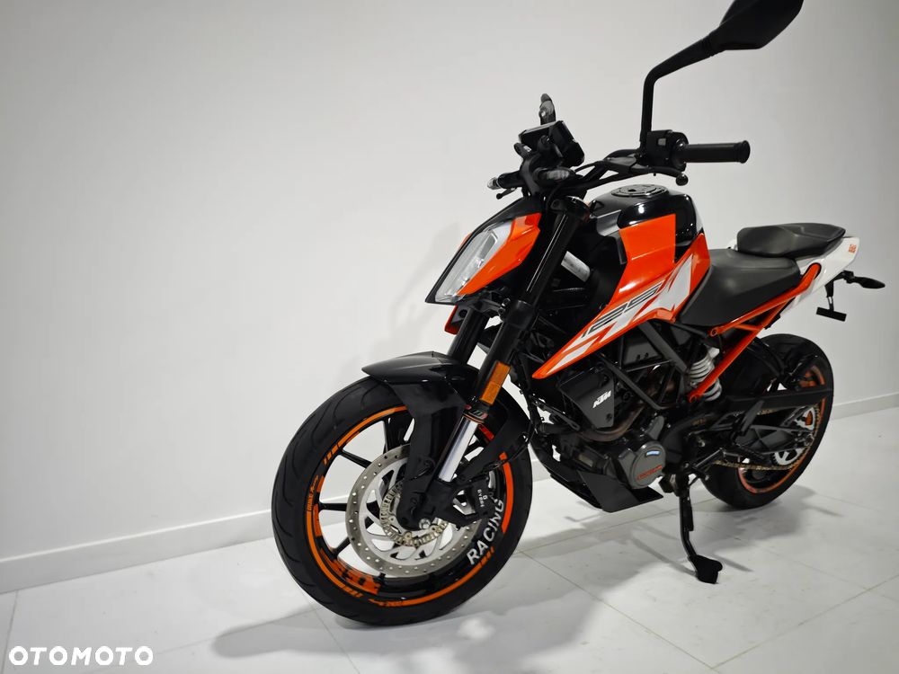 KTM Duke - 11