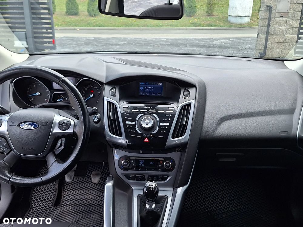 Ford Focus 1.6 EcoBoost Start-Stopp-System Titanium - 18