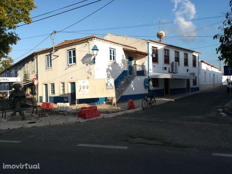 Propriedade em Azinhaga – Excelente Oportunidade - Grande imagem: 3/12