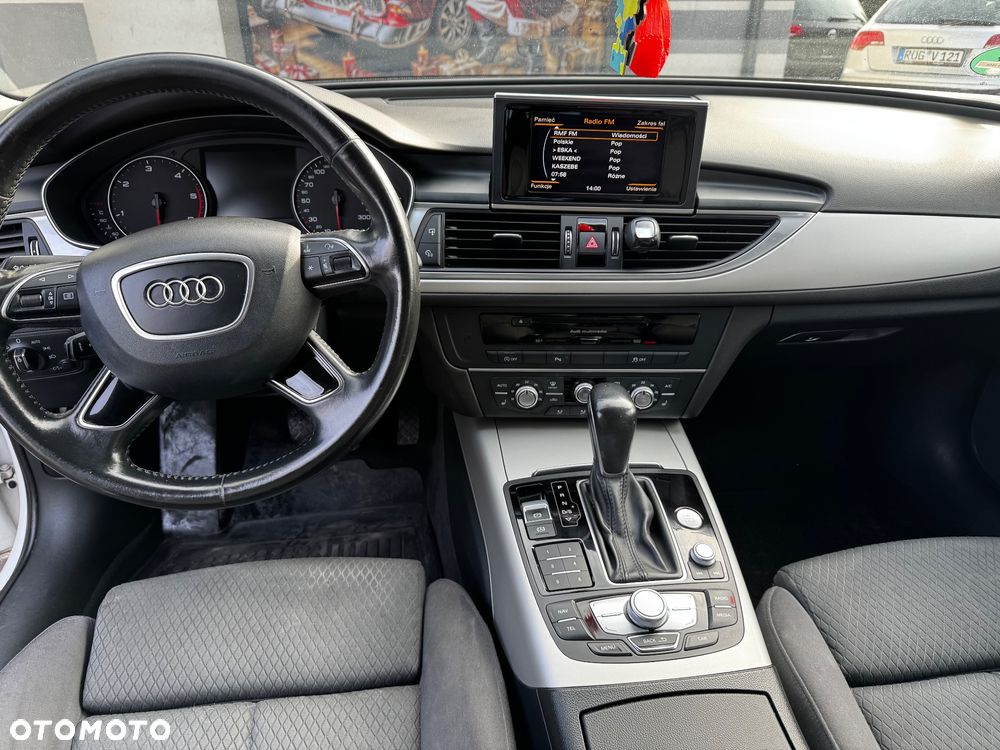 Audi A6 Avant 2.0 TDI Ultra DPF S tronic - 28