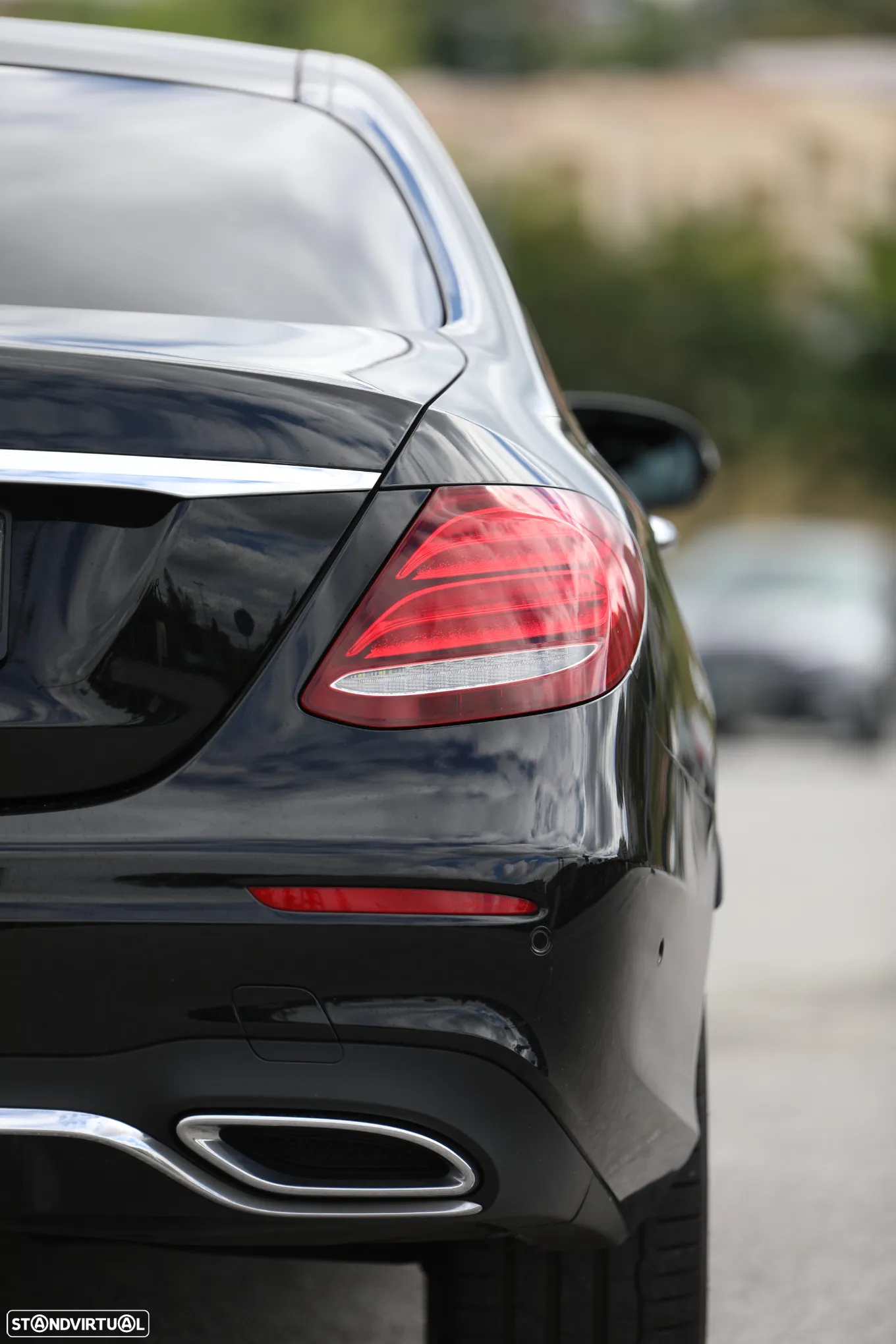 Mercedes-Benz E 220 d 9G-TRONIC AMG Line - 18