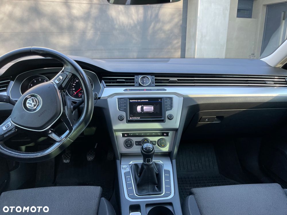 Volkswagen Passat 1.4 TSI BMT ACT Comfortline - 12