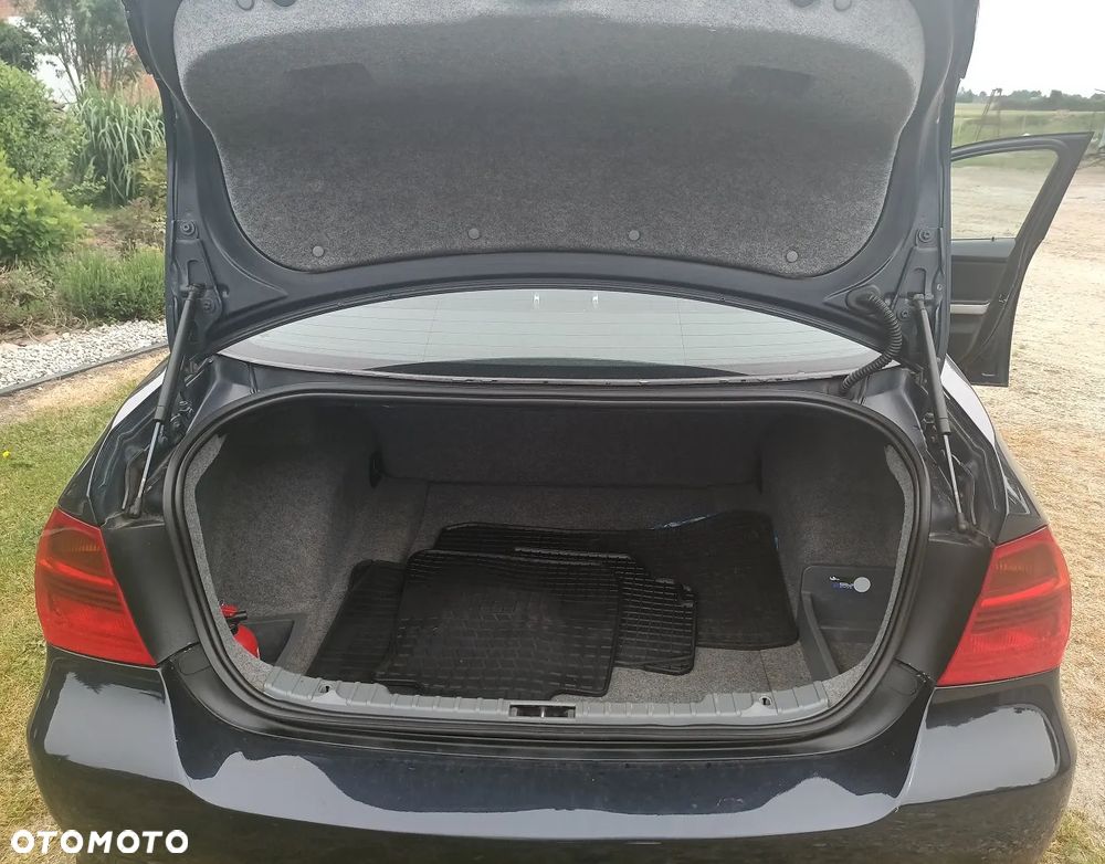 BMW Seria 3 - 2
