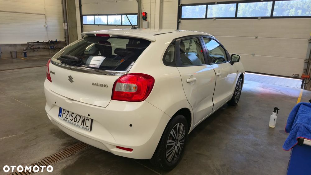 Suzuki Baleno 1.2 Premium - 6