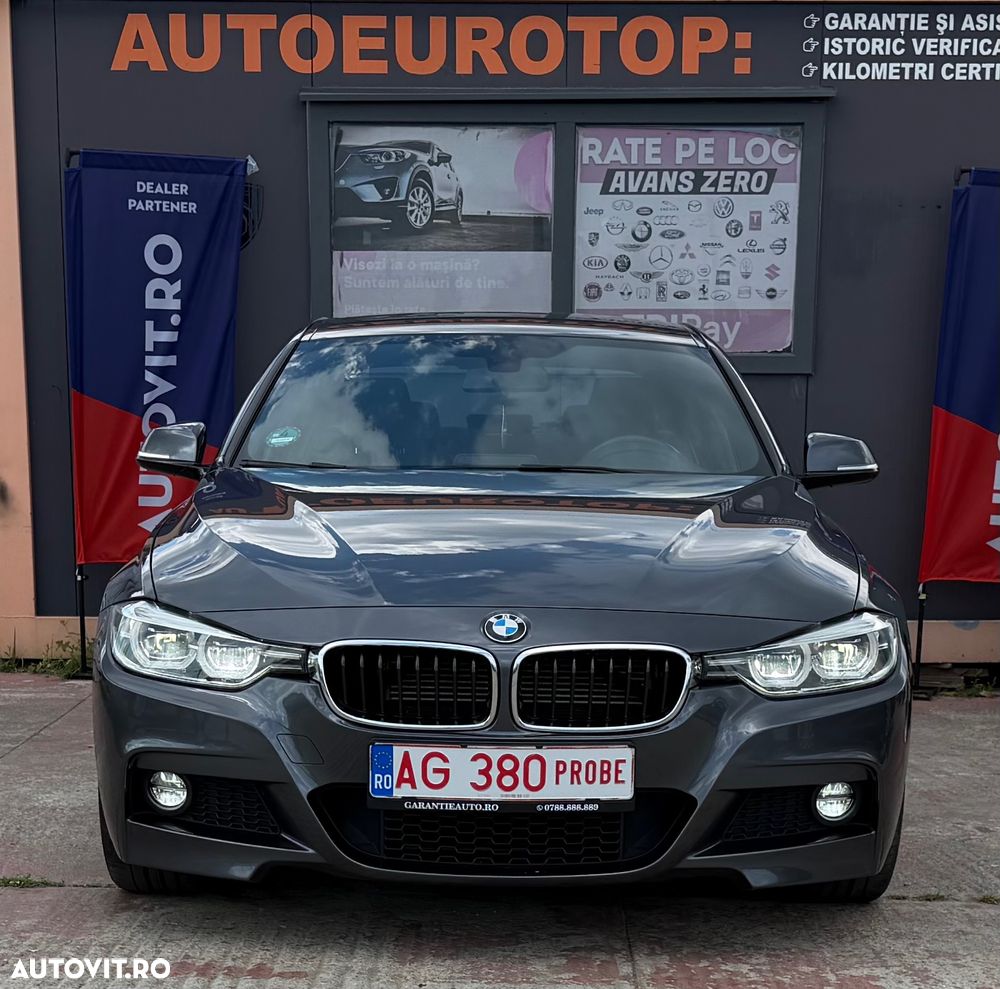 BMW Seria 3 330e iPerformance M Sport - 17