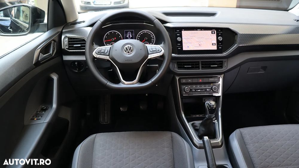 Volkswagen T-Cross - 20
