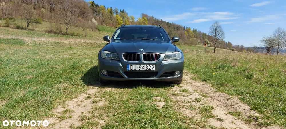 BMW Seria 3 320d xDrive DPF Edition Fleet Lifestyle - 1