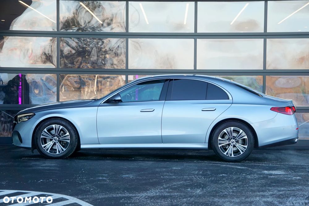 Mercedes-Benz Klasa E 200 4Matic 9G-TRONIC Edition AVANTGARDE - 9