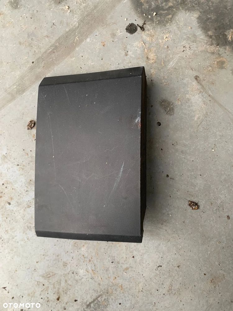 VOLKSWAGEN CRAFTER listwa boczna lewa nakładka - 1