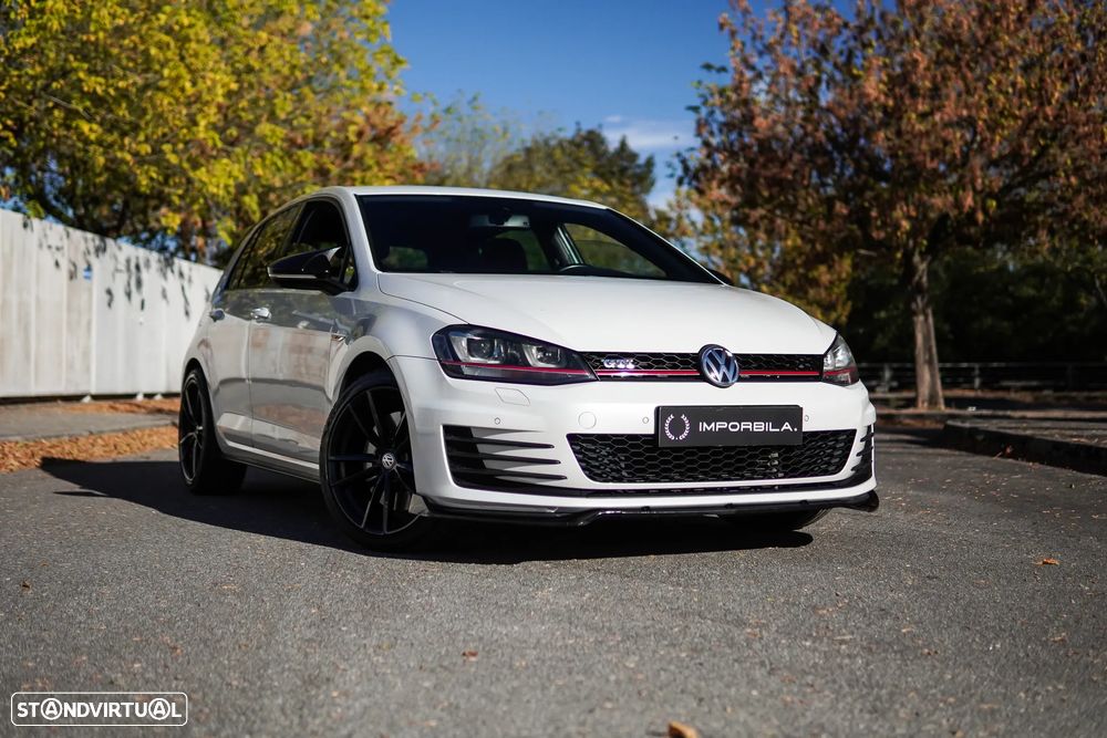 VW Golf GTI Performance BlueMotion - 19
