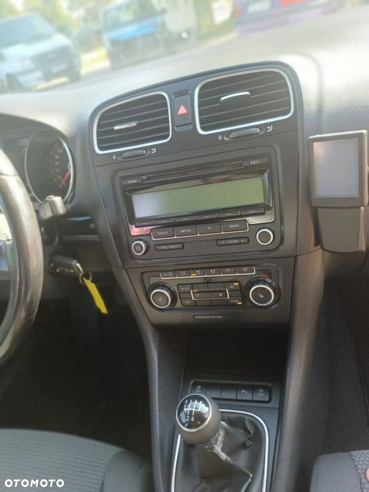 Volkswagen Golf 1.6 TDI DPF BlueMotion Technology Comfortline - 11