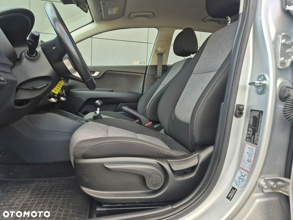 Kia Stonic 1.2 M - 12