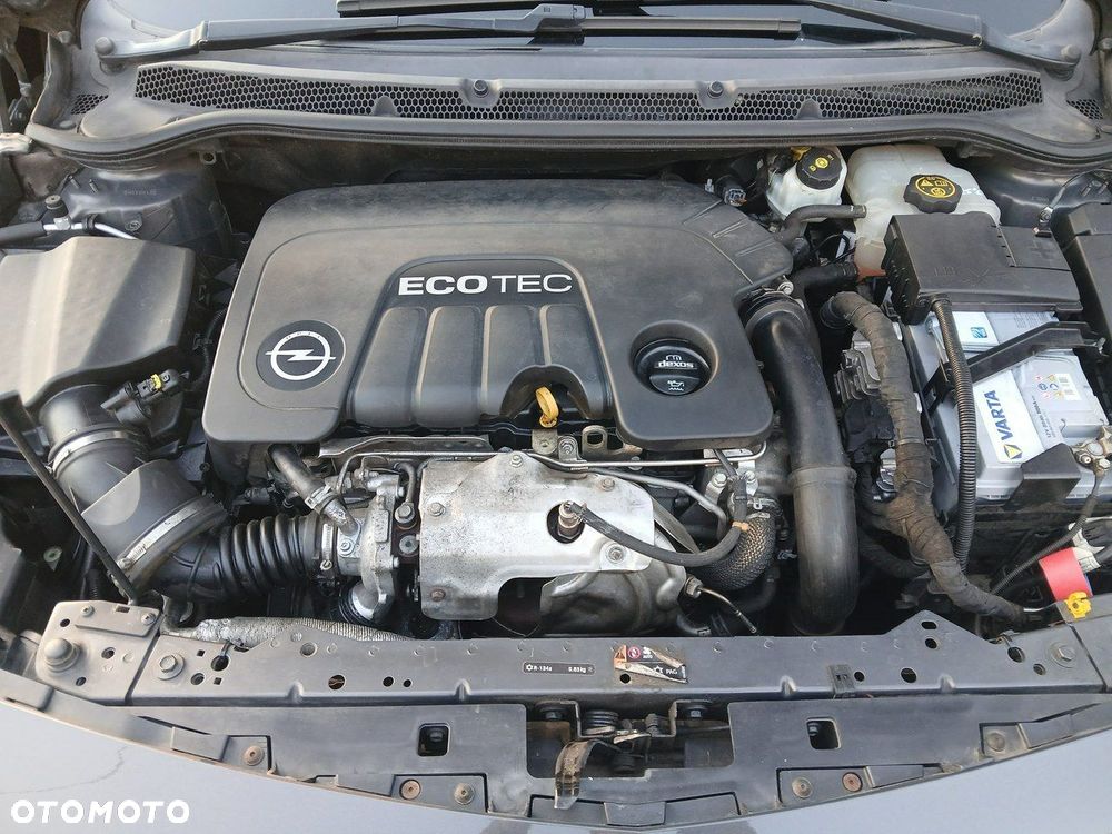 Opel Astra 1.6 CDTI Cosmo - 29