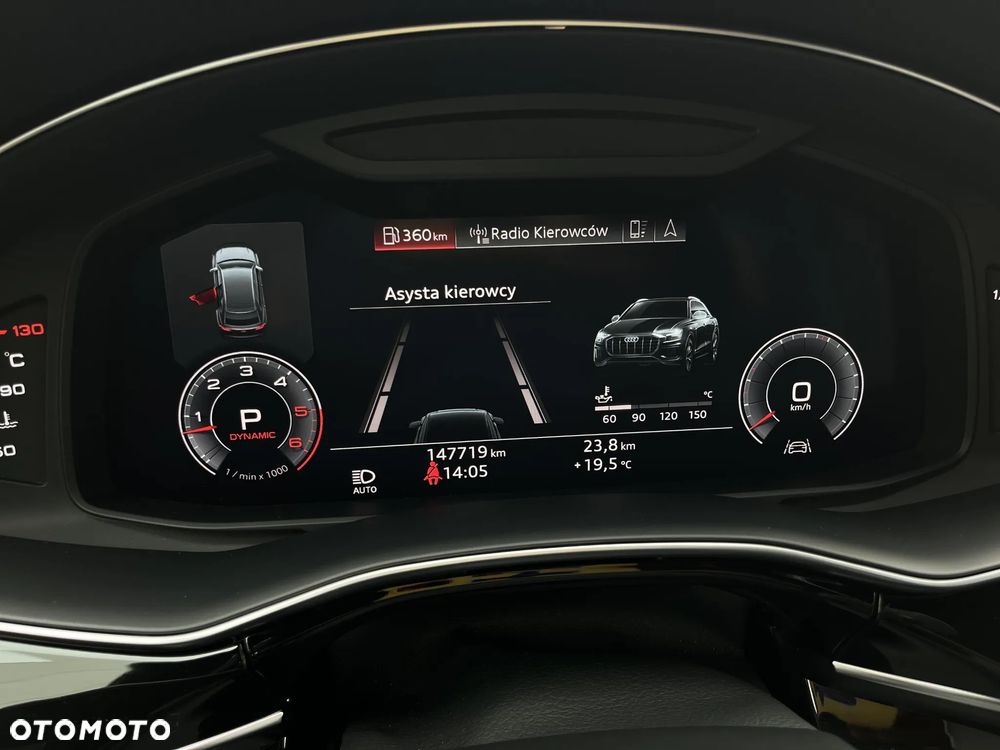 Audi Q8 - 12