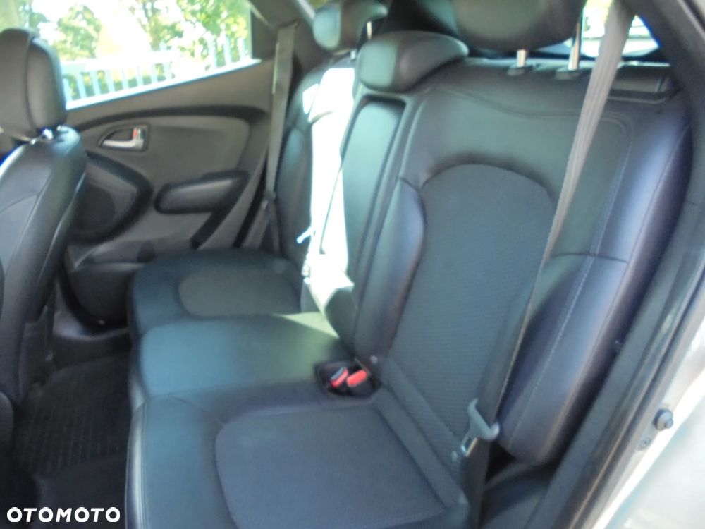 Hyundai ix35 2.0 CRDi Premium 2WD - 11