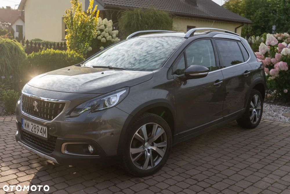 Peugeot 2008 1.2 Pure Tech Allure S&S EAT6 - 2