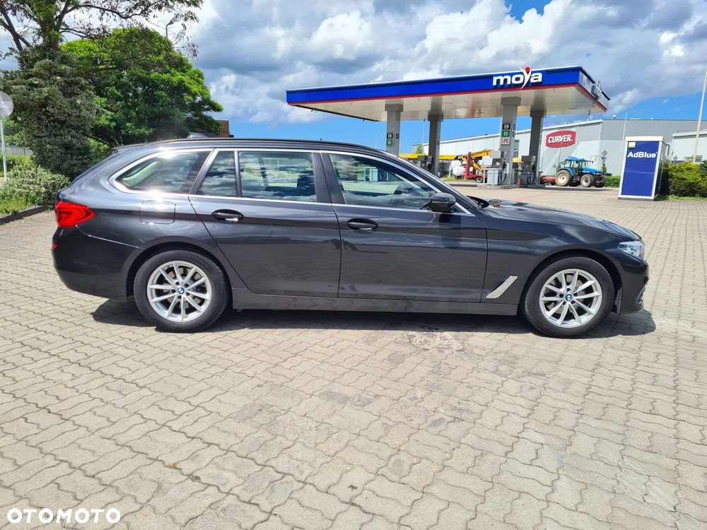 BMW Seria 5 520d - 7