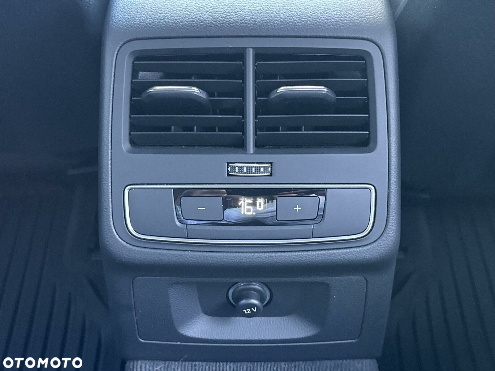 Audi A4 - 24