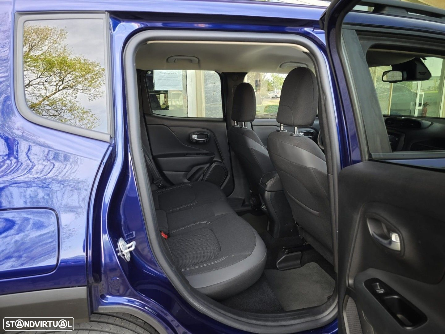 Jeep Renegade 1.0 T Limited - 15