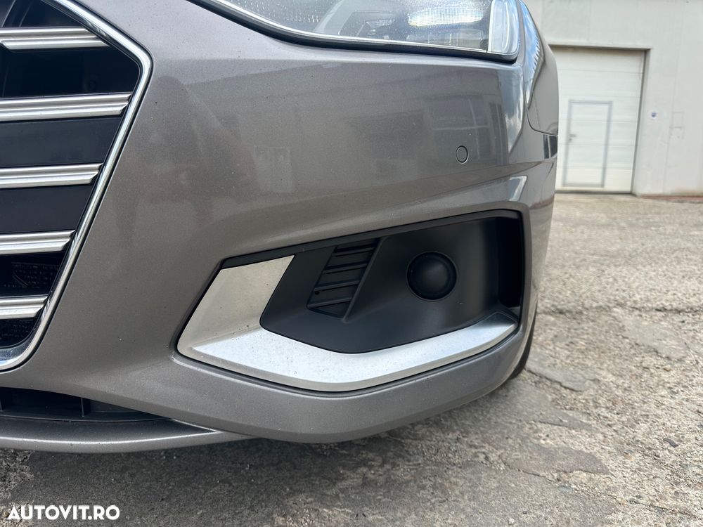 Audi A4 30 TDI S tronic - 26