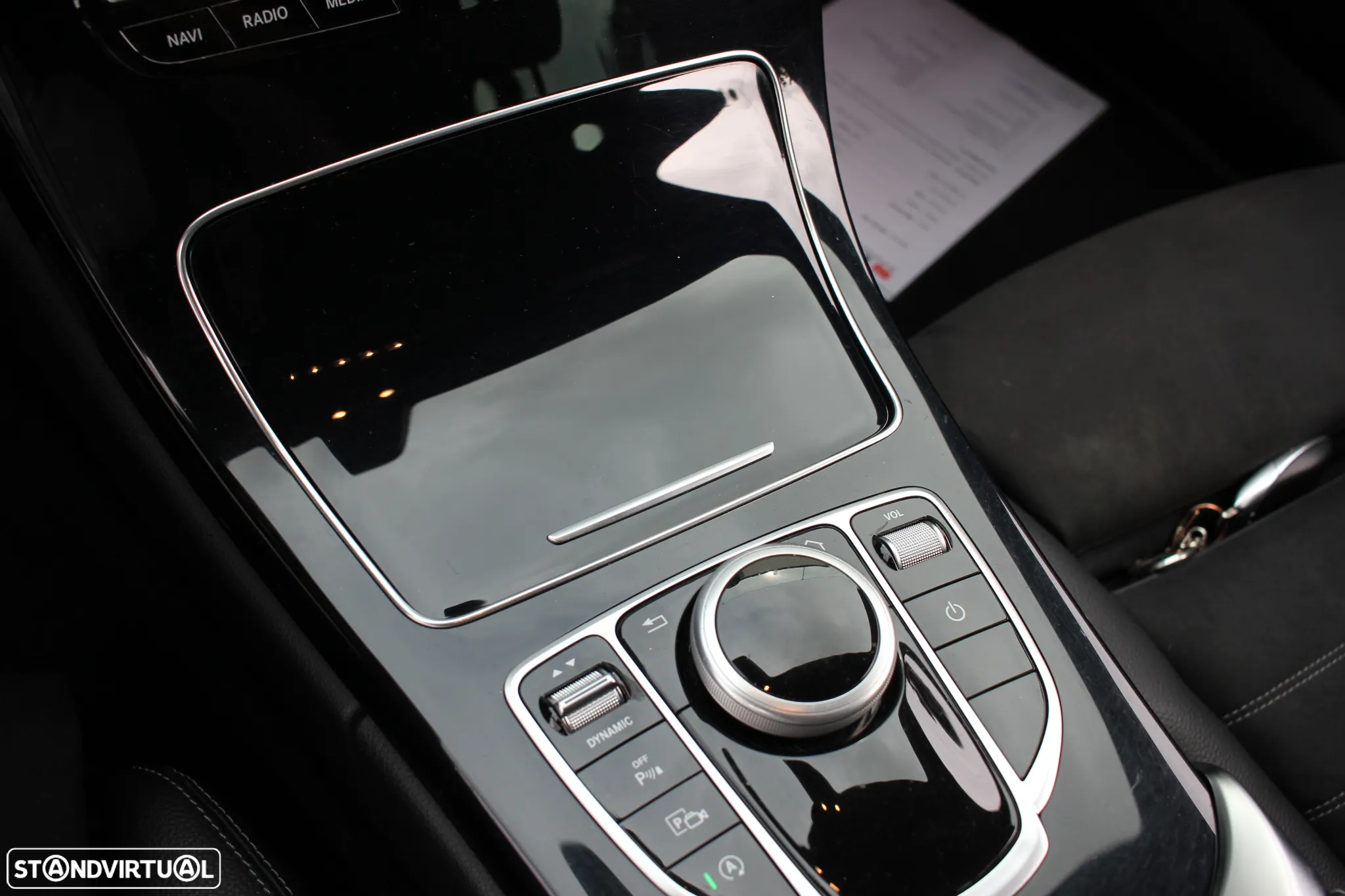 Mercedes-Benz C 220 d AMG Line - 19