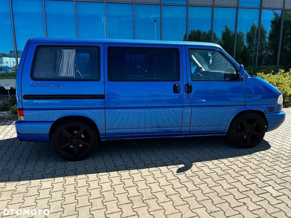 Volkswagen Multivan Standard - 5