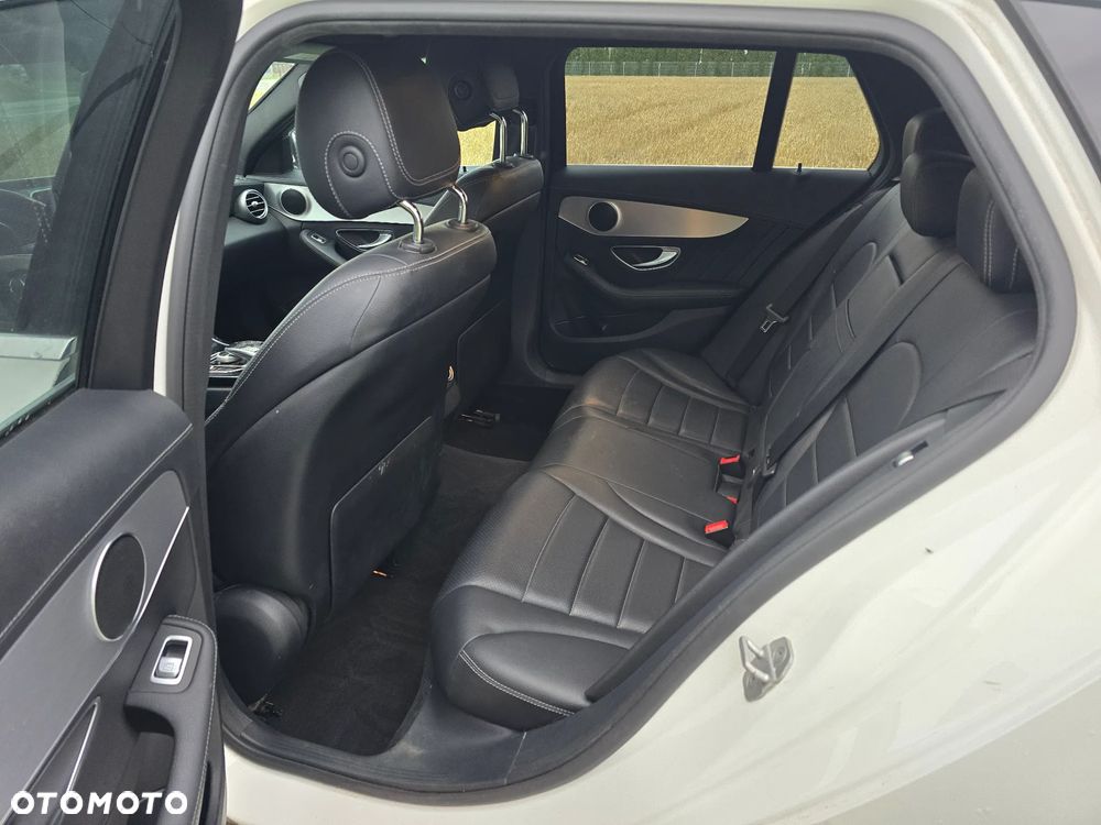 Mercedes-Benz Klasa C 220 CDI DPF Automatik Avantgarde - 13