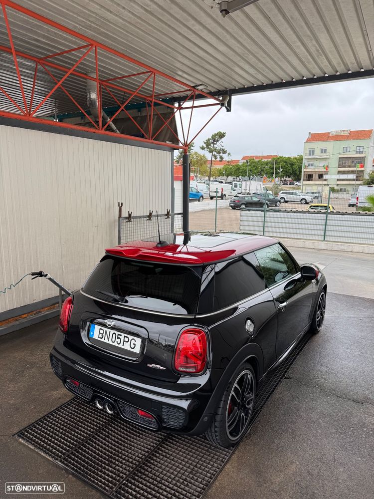 MINI 3 Portas John Cooper Works Auto Desportiva - 5