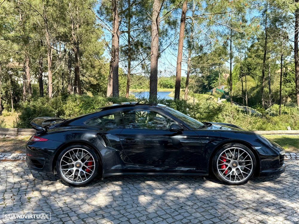Porsche 911 (991) Turbo - 16