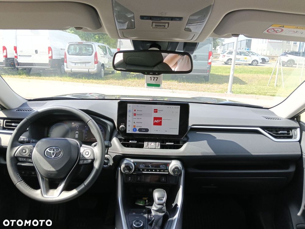 Toyota RAV4 - 2
