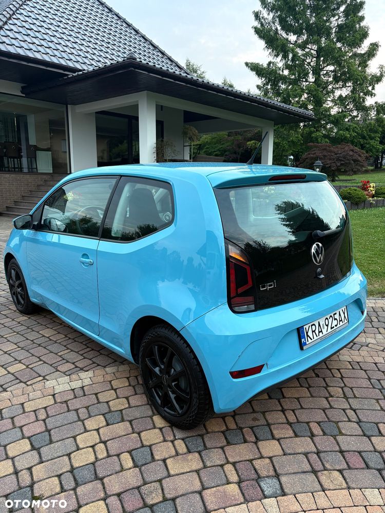 Volkswagen up! - 4