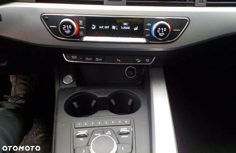 Audi A4 Allroad 2.0 TDI Quattro S tronic - 28