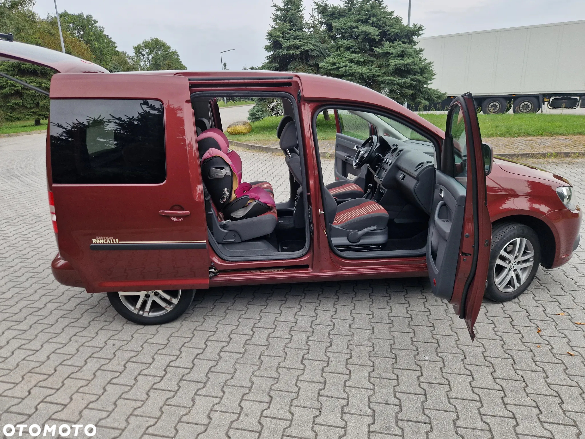 Volkswagen Caddy 1.2 (7-Si.) Edition 30 - 23