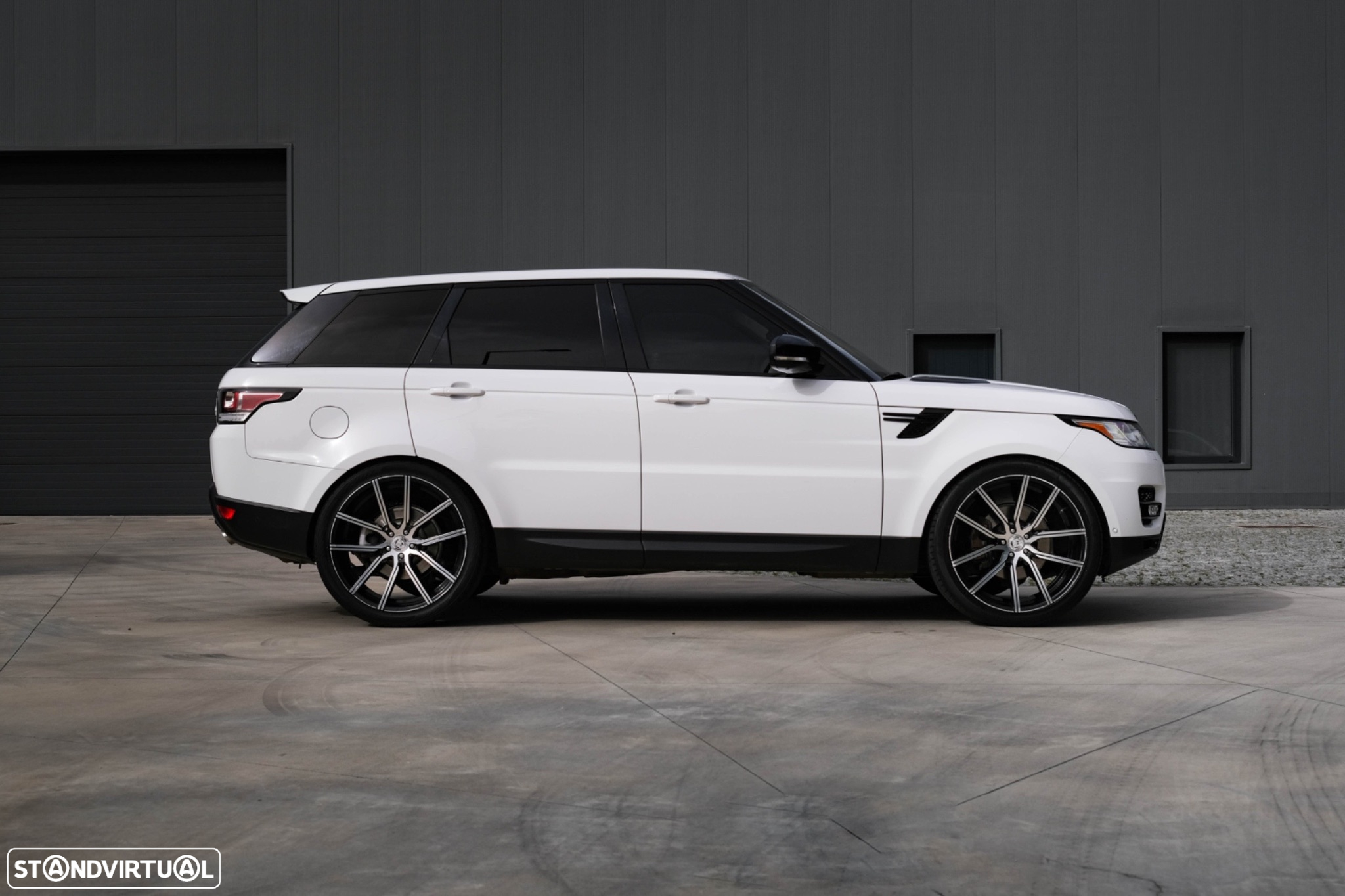 Land Rover Range Rover Sport TDV6 HSE Dynamic - 31
