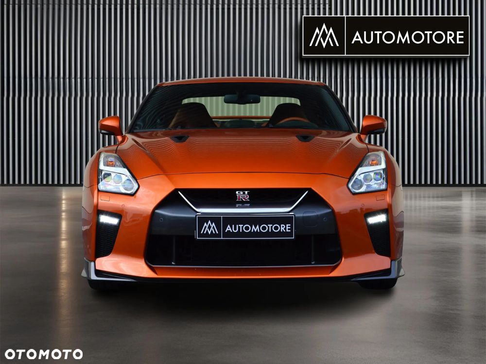 Nissan GT-R Prestige - 4