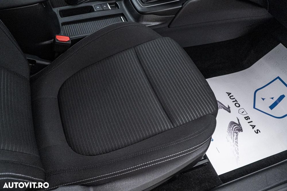 Ford Focus 1.0 EcoBoost 7DCT MHEV Titanium - 31