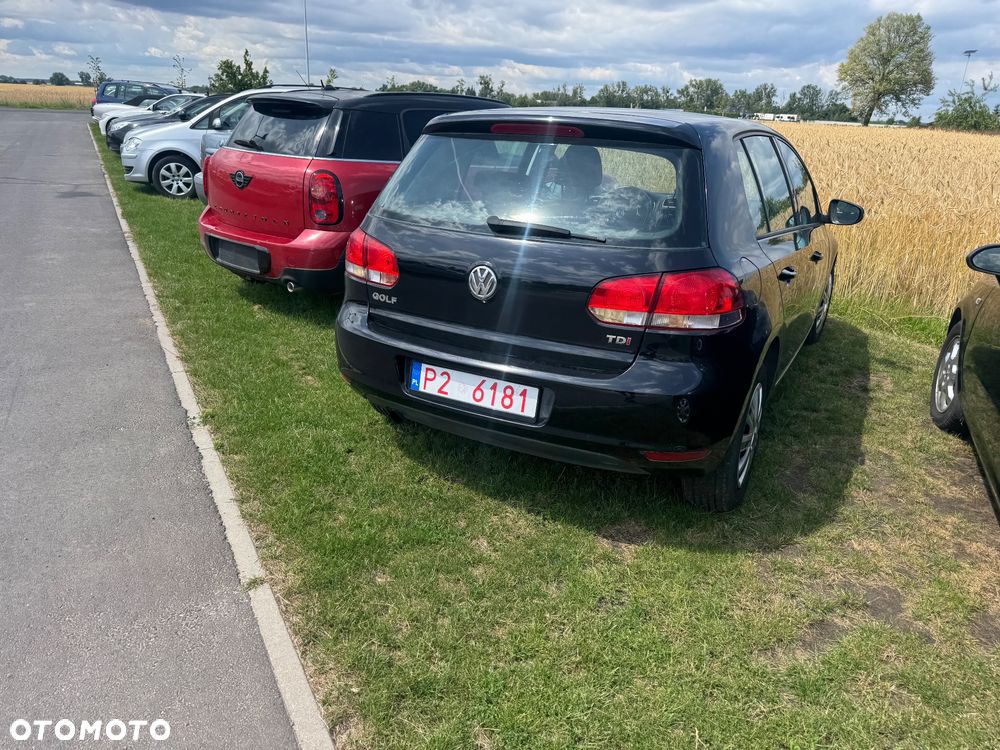 Volkswagen Golf 1.6 TDI DPF Trendline - 6