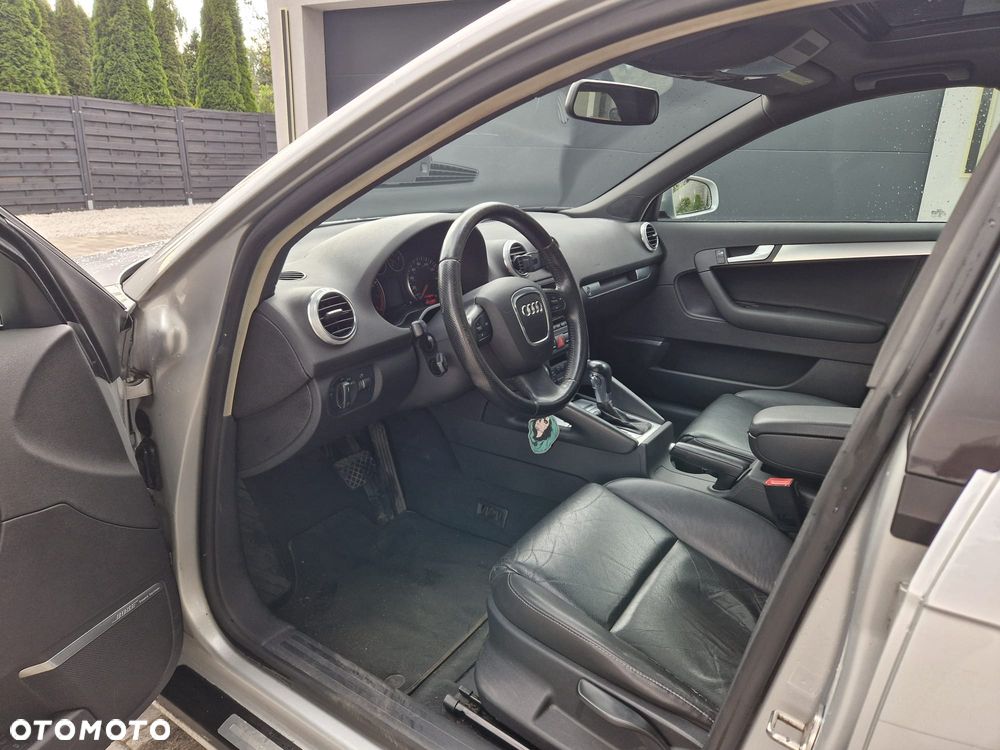 Audi A3 Sportback 2.0 TFSI (DSG) S tronic Ambiente - 5