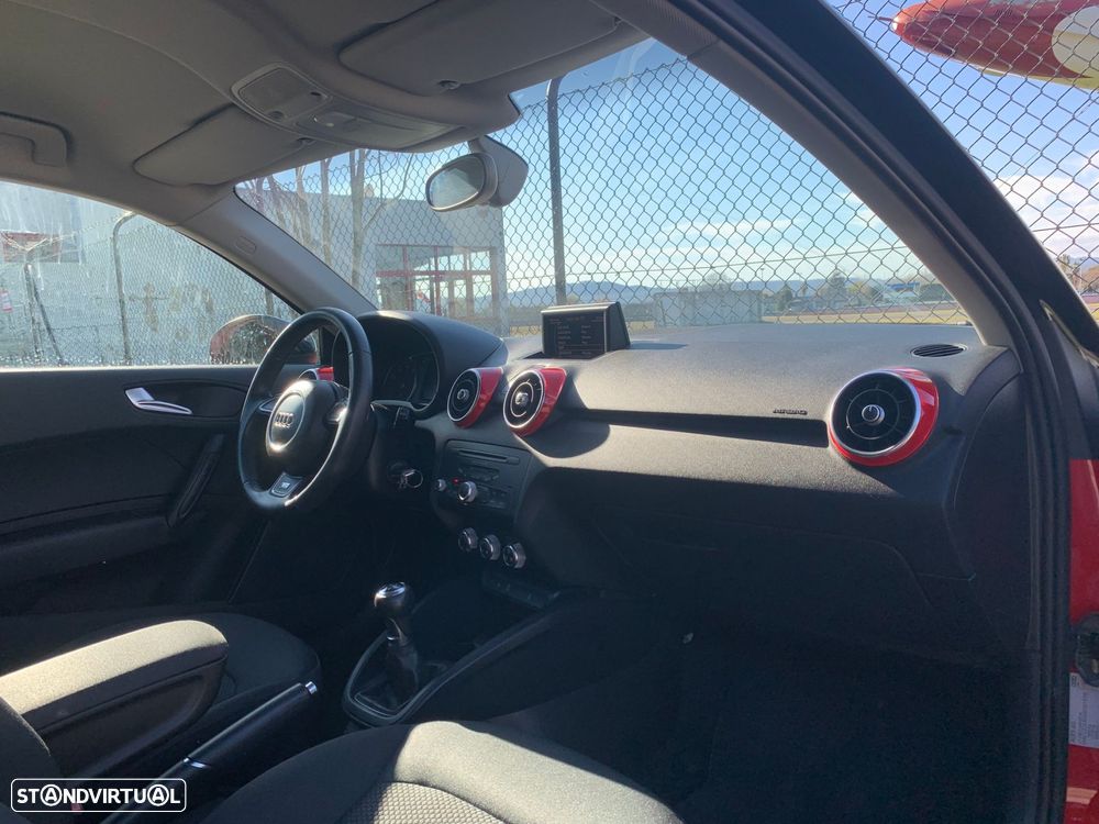 Audi A1 1.2 TFSI S-line - 16