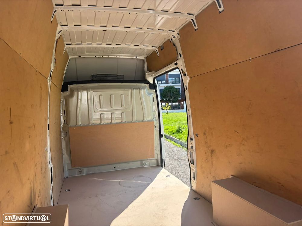 Peugeot Boxer 2.2 BlueHDi 120cv L3 H3 - IVA DEDUTÍVEL - 11