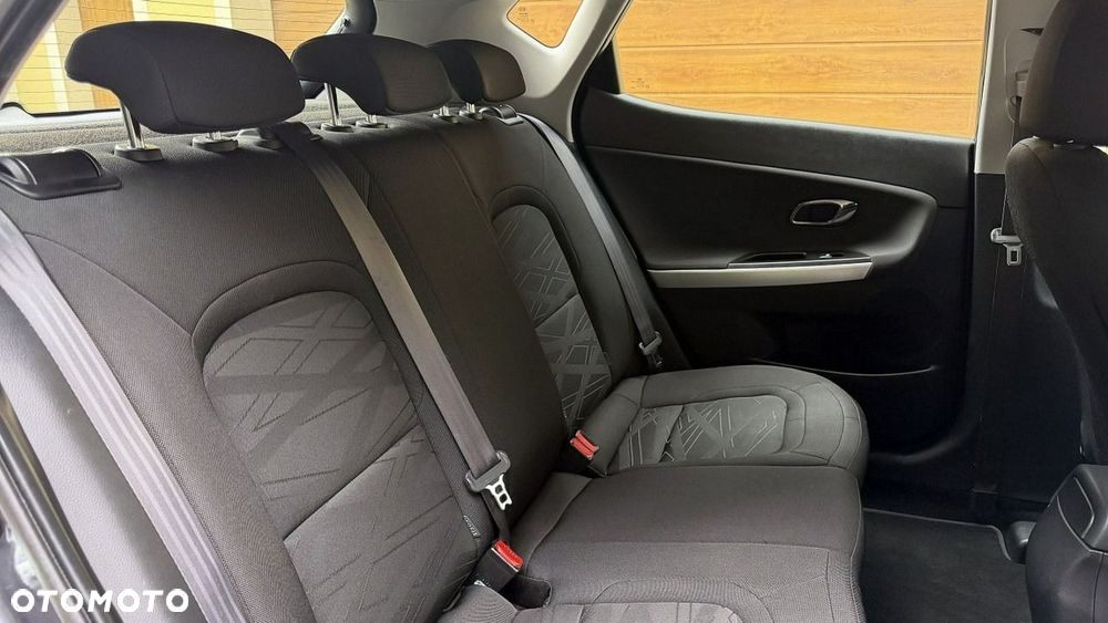 Kia Ceed - 18