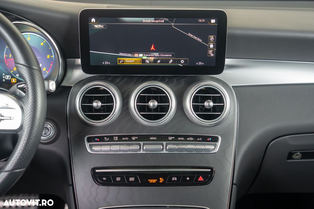 Mercedes-Benz GLC 220 d 4MATIC 9G-TRONIC AMG Line - 28